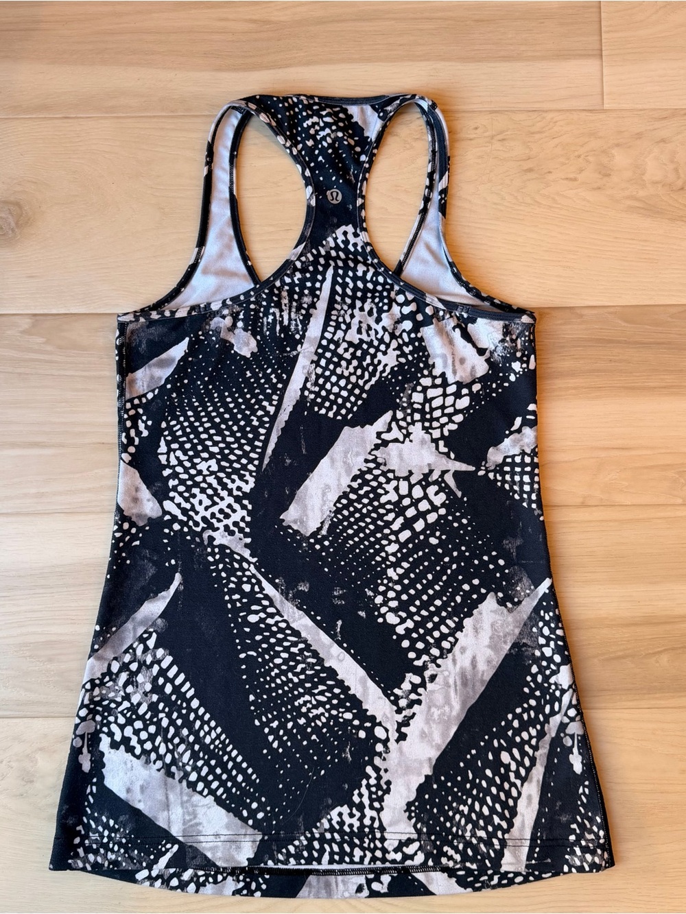 Lululemon Cool Racerback Tank *Static Mist White Black-size 8